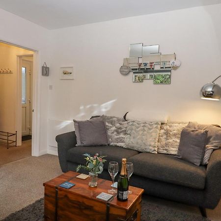 3 Dolphin Court Apartment Brixham Ngoại thất bức ảnh