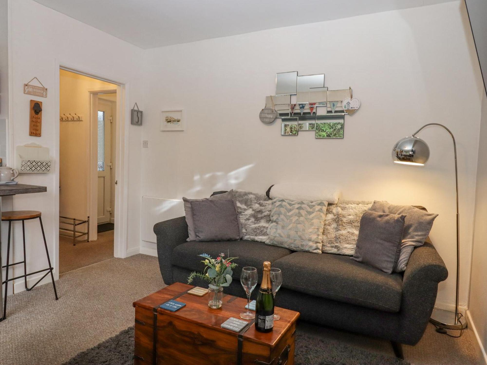 3 Dolphin Court Apartment Brixham Ngoại thất bức ảnh